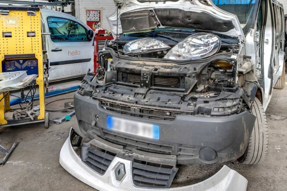 entretien-bloc-phare-carrosserie-payen